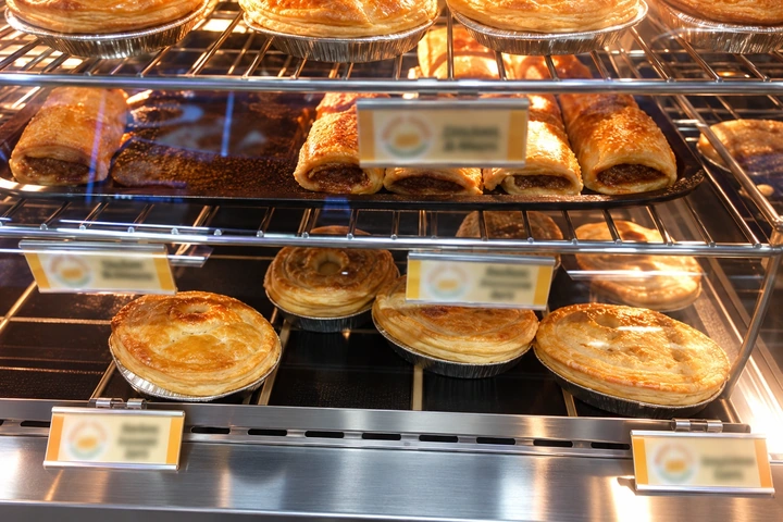 Application image for Aluminium boards with pie clips