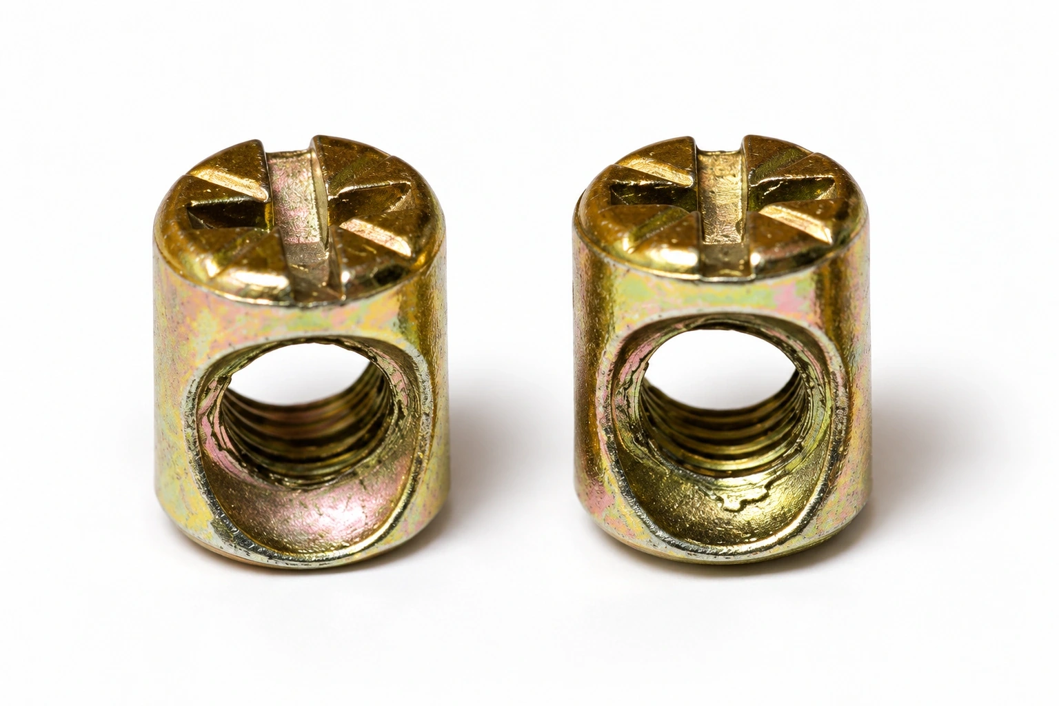 Cross dowels