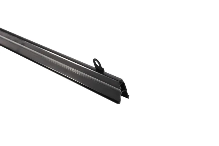 Original catalogue reference for Extruded ceiling hanging system snap frame